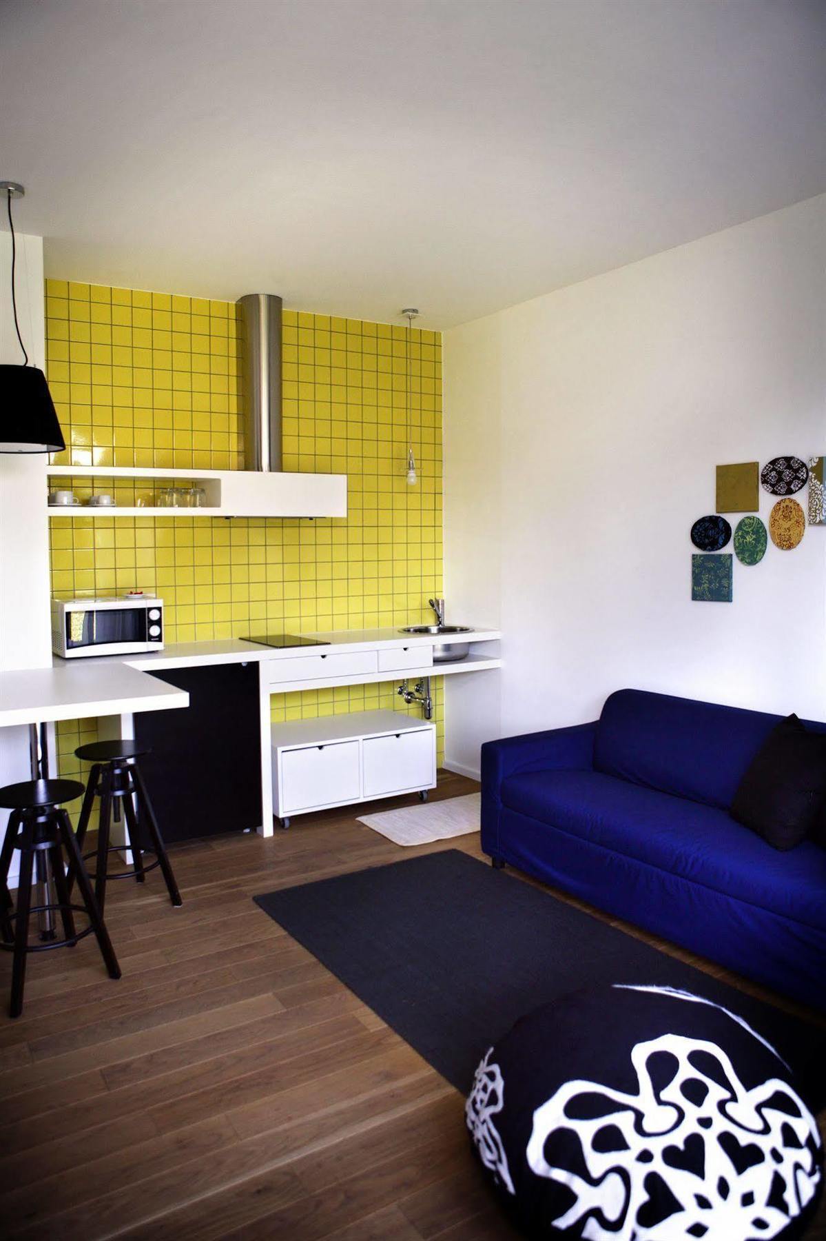 Mxp Rooms Guest House Cardano Al Campo Exteriör bild