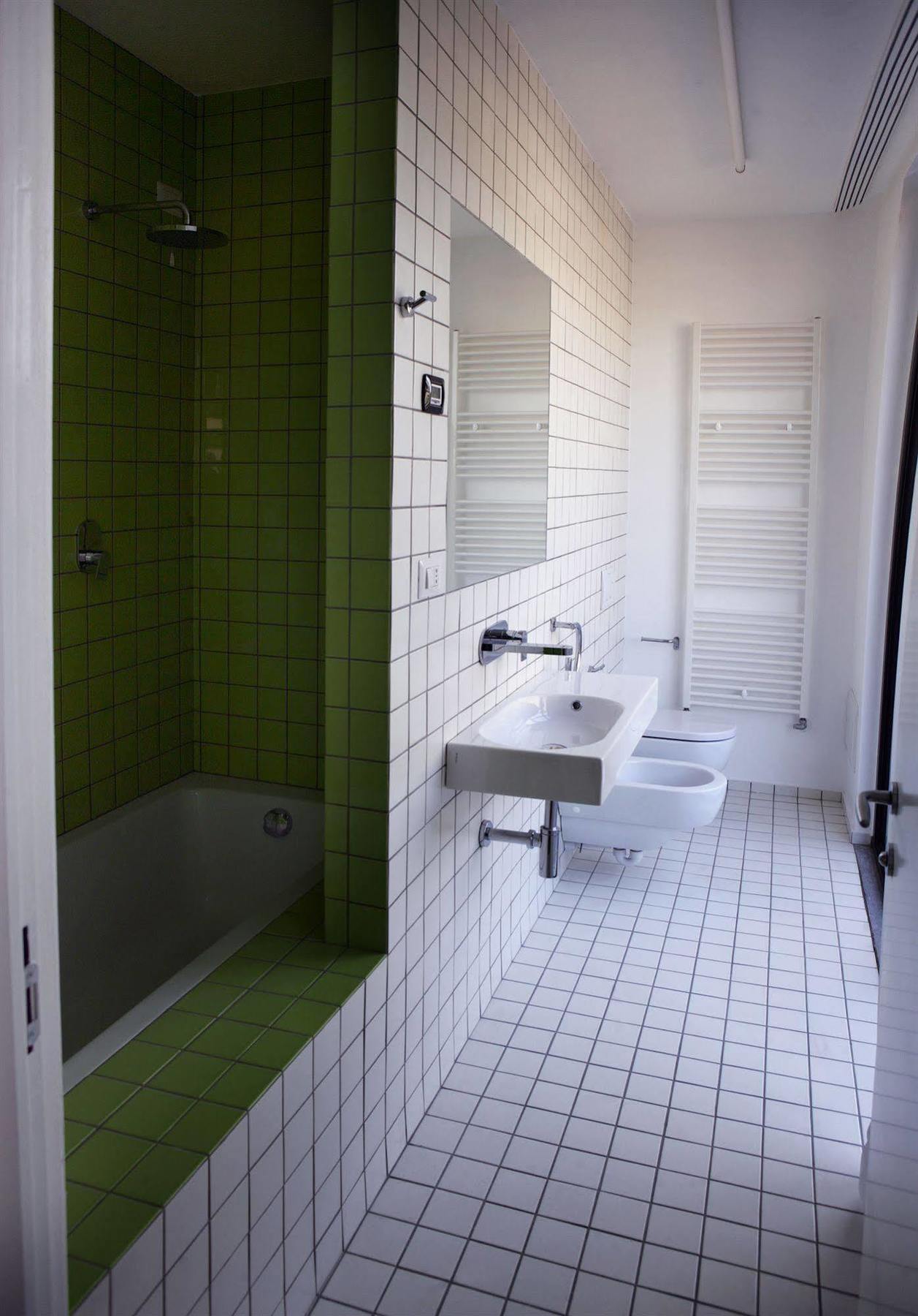 Mxp Rooms Guest House Cardano Al Campo Exteriör bild